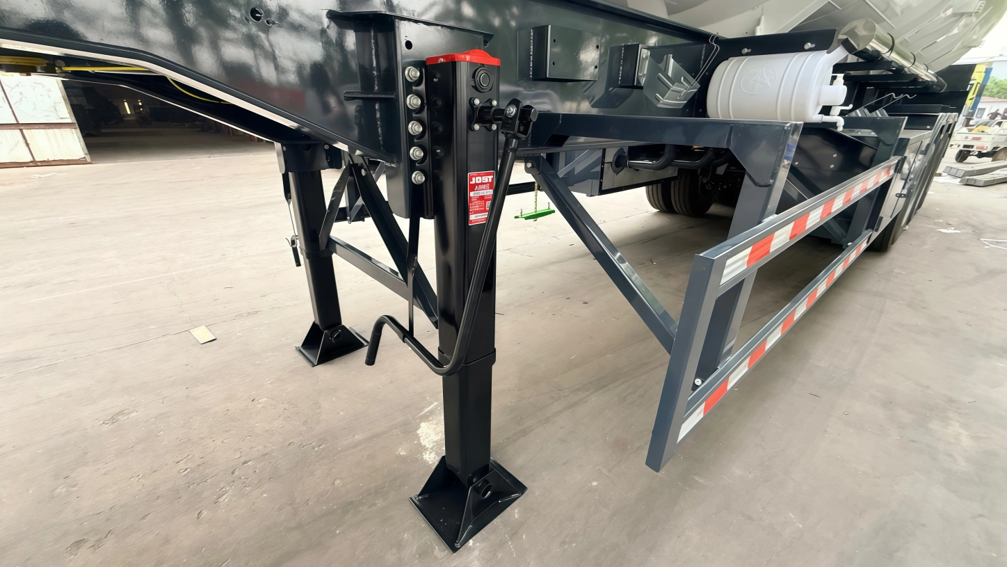 3 axle fuel tanker trailer 3 axle fuel tanker trailer