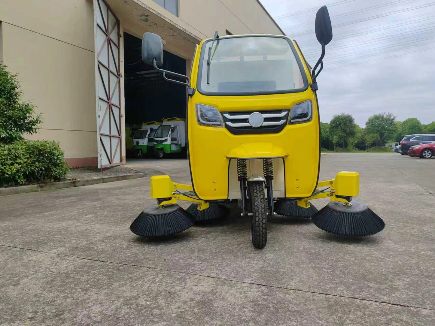 leaf shredding and collection sweeper leaf shredding and collection sweeper