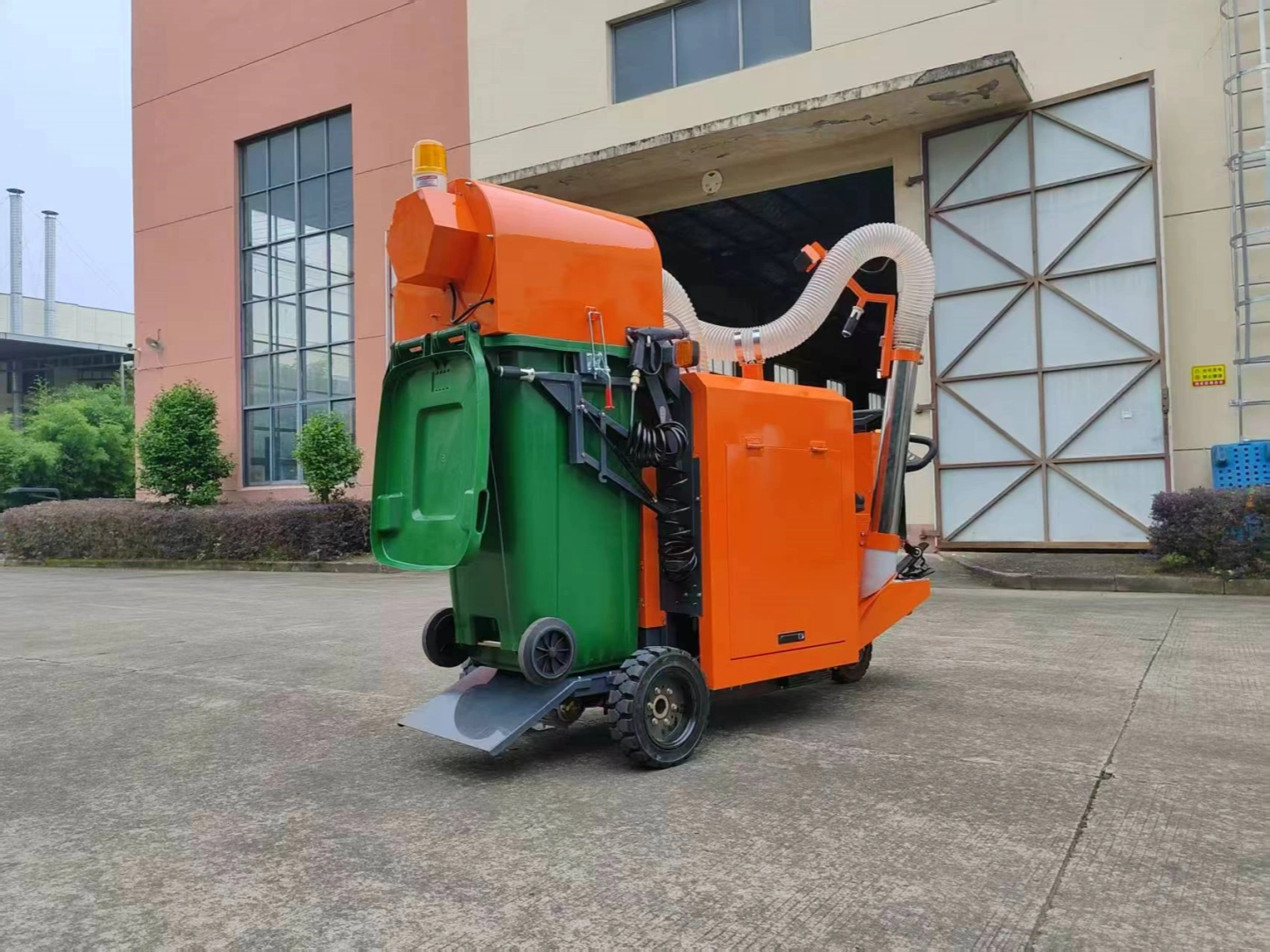 ride on elephant trunk garbage collector ride on elephant trunk garbage collector