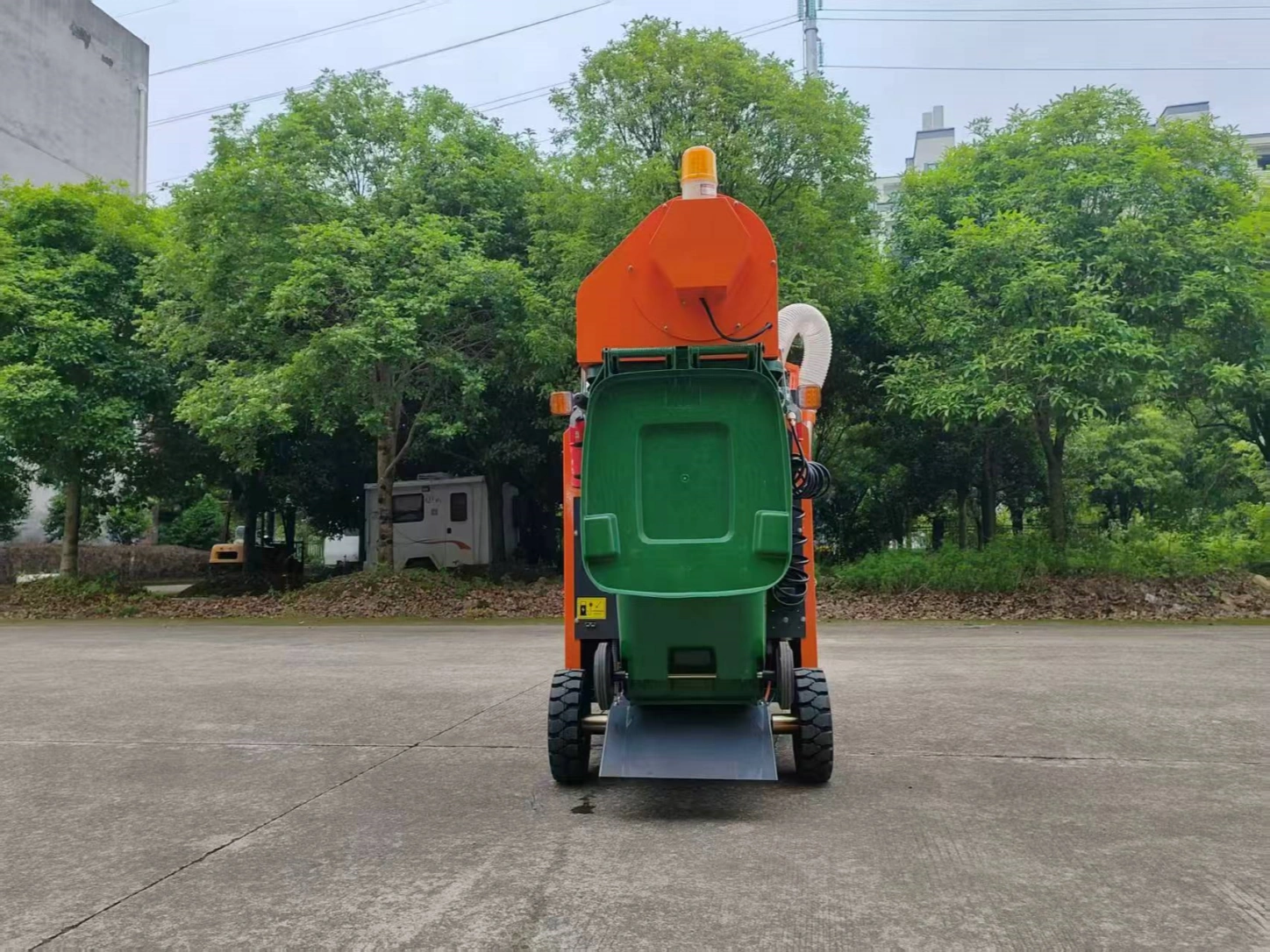 ride on elephant trunk garbage collector ride on elephant trunk garbage collector